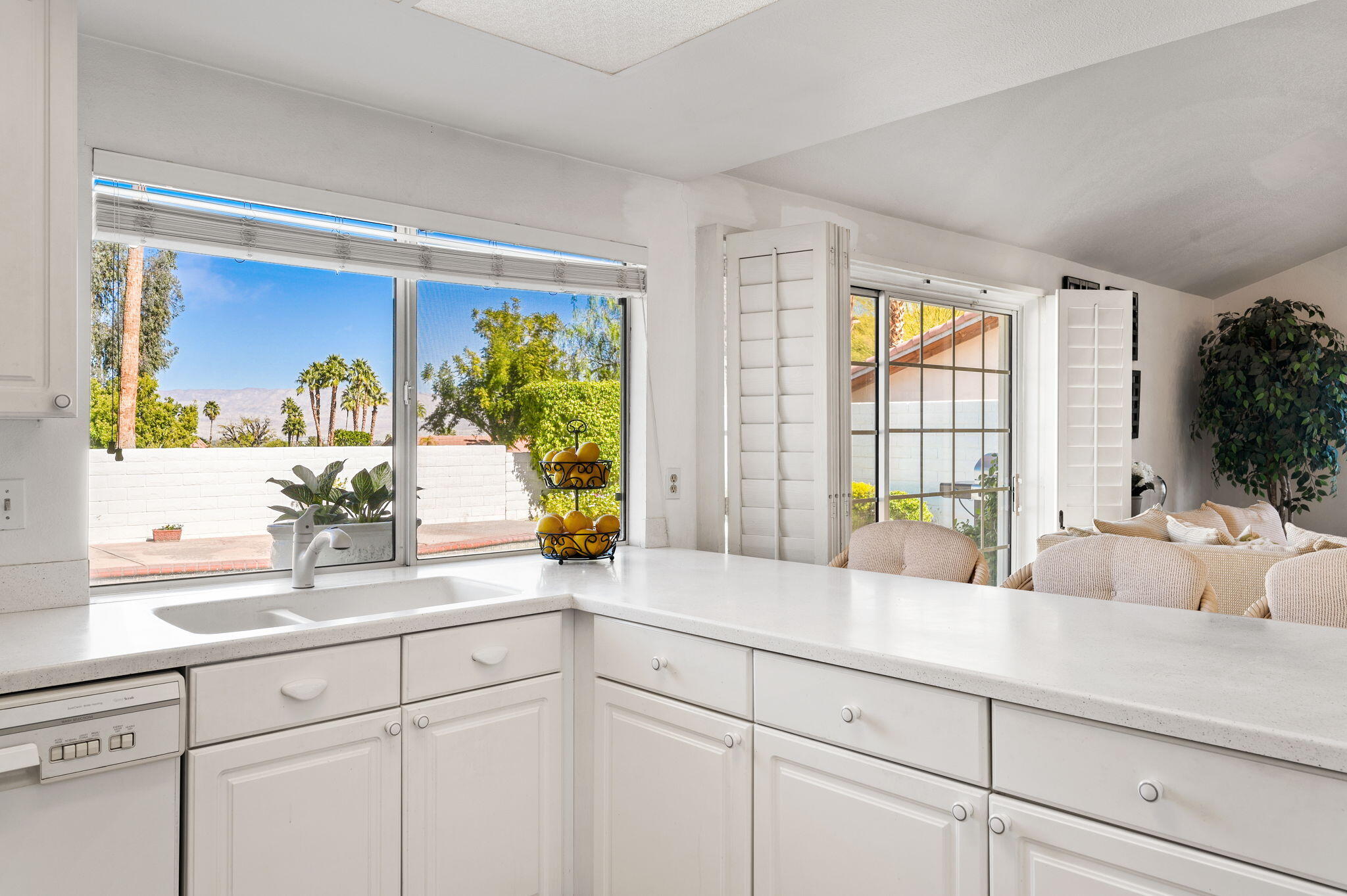 73101 Haystack Road Palm Desert, CA 92260 - Photo 19 of 40 19-web-or-mls-DSC_9749
