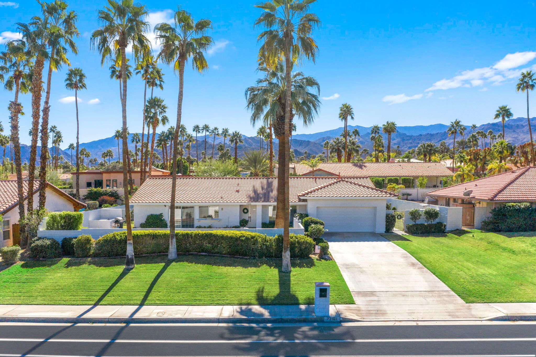 73101 Haystack Road Palm Desert, CA 92260 - Photo 4 of 40 4-web-or-mls-DJI_0399