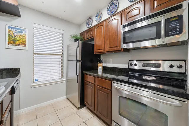 $285,000 | 6000 Shepherd Mountain Cove, Unit 613, Austin, TX 78730