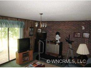 26 Gibbs Road Leicester, NC 28748 - Photo 4 of 6 Gallery Image 4