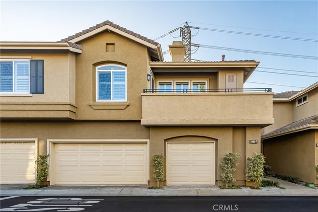 $725,000 | 5146 East Hunsford Drive, Unit E, Orange, CA 92867