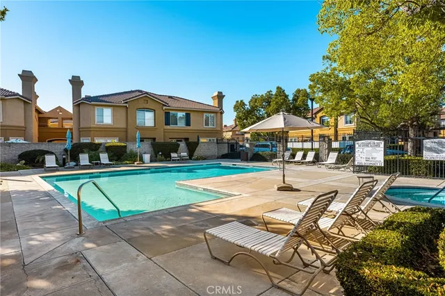 $725,000 | 5146 East Hunsford Drive, Unit E, Orange, CA 92867