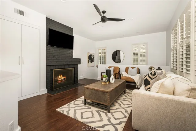 $725,000 | 5146 East Hunsford Drive, Unit E, Orange, CA 92867