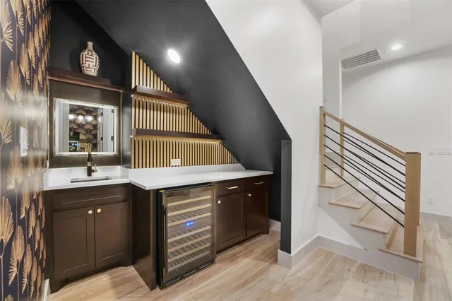 $1,500,000 | 14120 Park Way, Malakoff, TX 75148