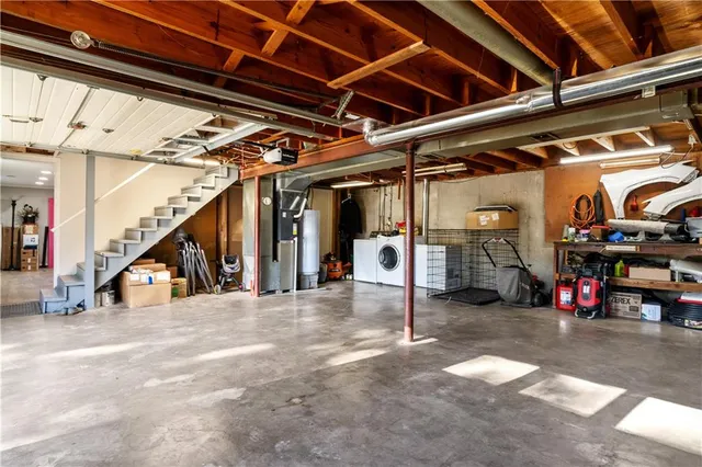 $346,500 | 6935 Northwest Blair Road, Kansas City, MO 64152