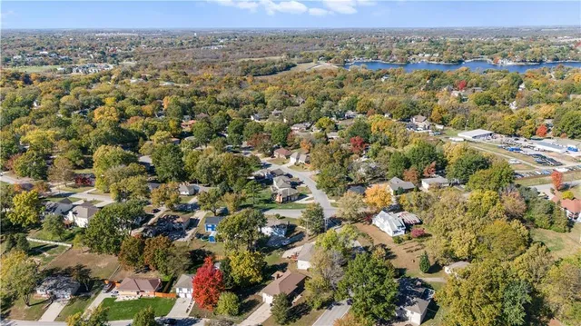 $346,500 | 6935 Northwest Blair Road, Kansas City, MO 64152