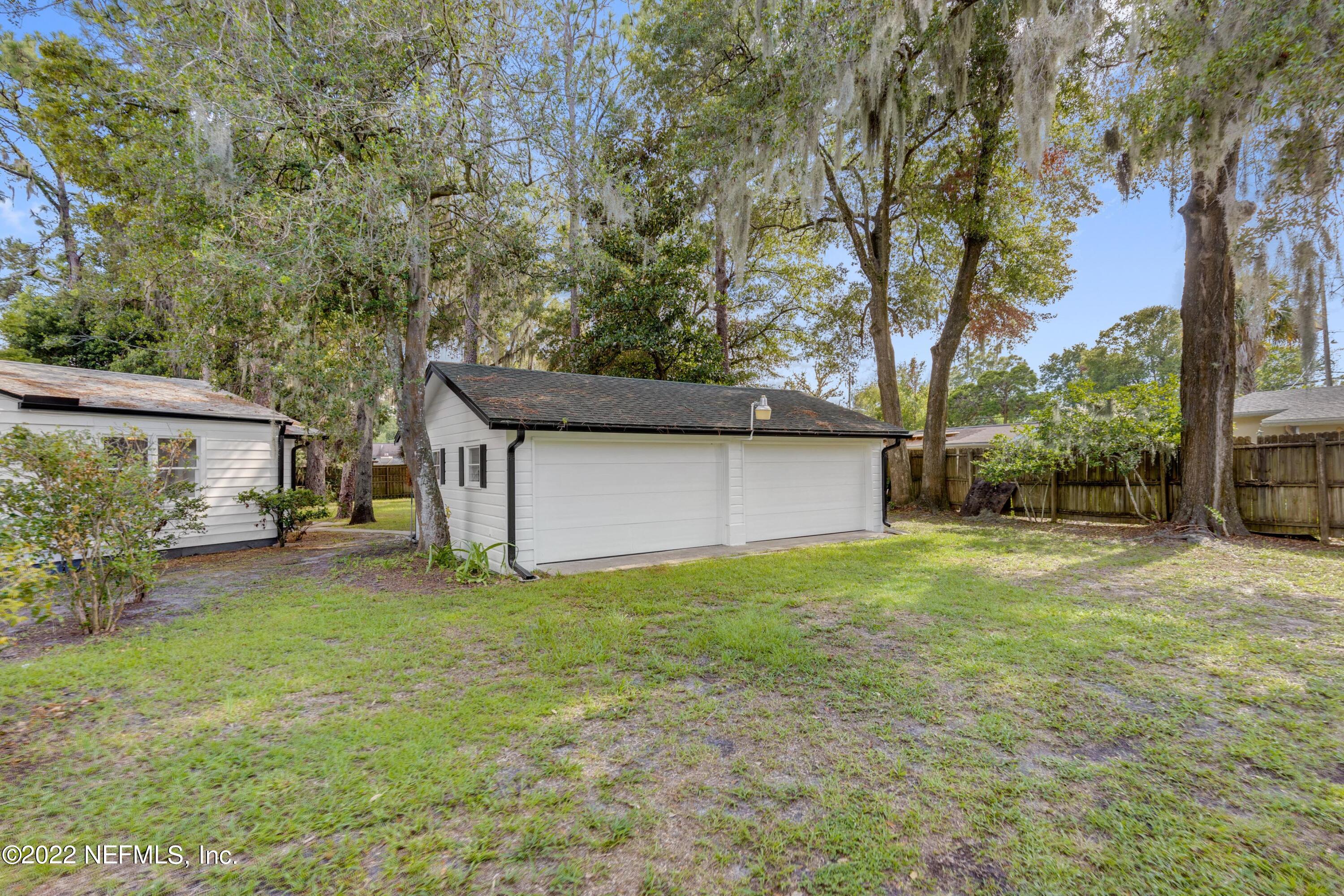 2702 Rainbow Road Jacksonville, FL 32217 - Photo 5 of 26 4 car detatched garage