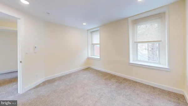 $1,995 | 824 Kintner Road, Kintnersville, PA 18930