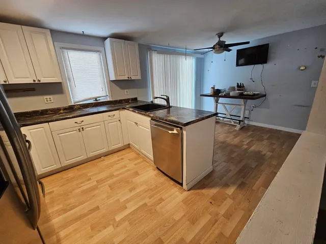 $429,000 | 27 Gamache Street, Manchester, NH 03102