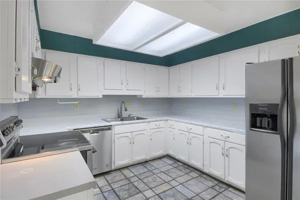 $290,000 | 1769 Elizabeth Court Southwest, Conyers, GA 30094