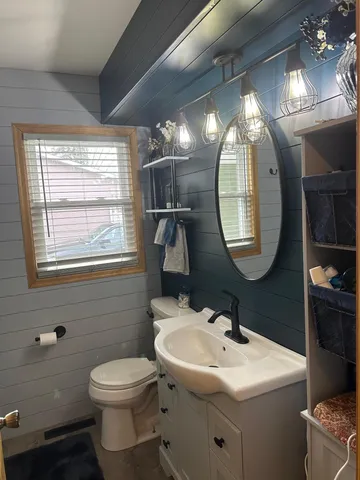 $247,900 | 1302 10th Avenue Northeast, Brainerd, MN 56401