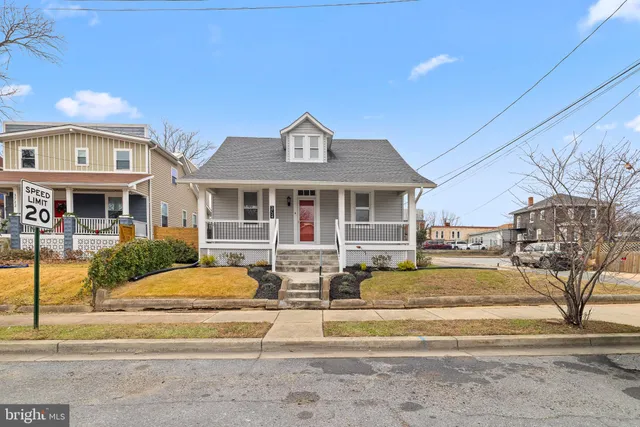 $575,000 | 3724 35th Street, Mount Rainier, MD 20712