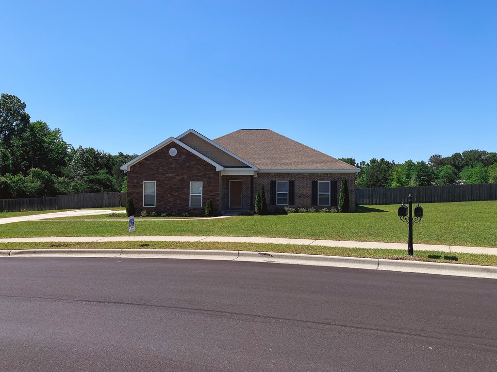 202 Folsom Road Dothan, AL 36301 - Photo 2 of 25 Front
