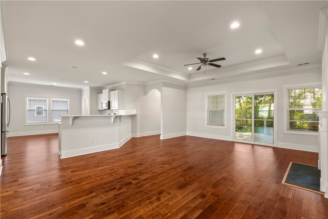 124 Spyglass Lane Pendleton, SC 29670 - Photo 11 of 43 Living Room opens to Spacious Kitchen