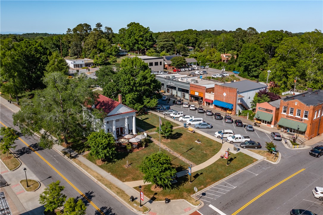124 Spyglass Lane Pendleton, SC 29670 - Photo 41 of 43 Downtown Pendleton!