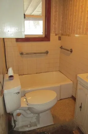 $92,000 | 1217 Marsh Road, Plainwell, MI 49080