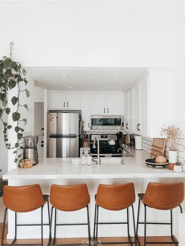 $549,000 | 16922 Pacific Coast Highway, Unit 202, Huntington Beach, CA 92649