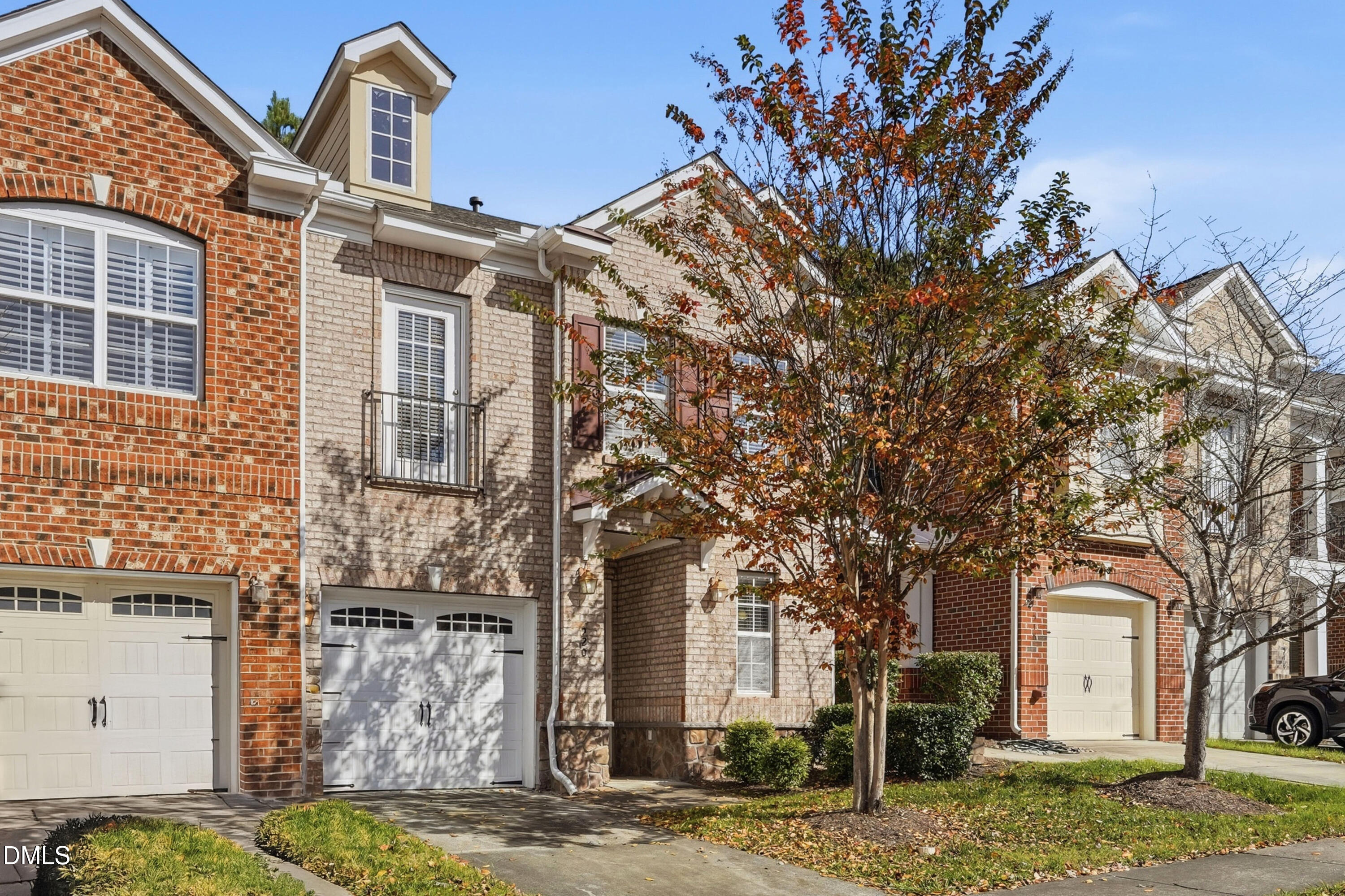 520 Camden Yards Way Cary, NC 27519 - Photo 2 of 30 a front view of a house with garden