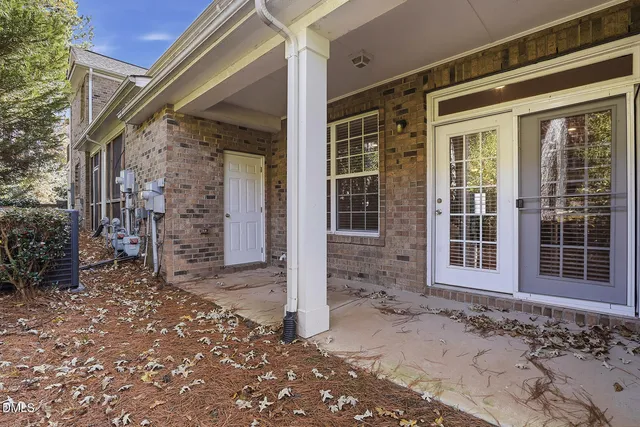 $2,250 | 520 Camden Yards Way, Cary, NC 27519