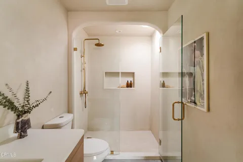 $649,000 | 2612 Marathon Street, Unit 1/2, Los Angeles, CA 90026