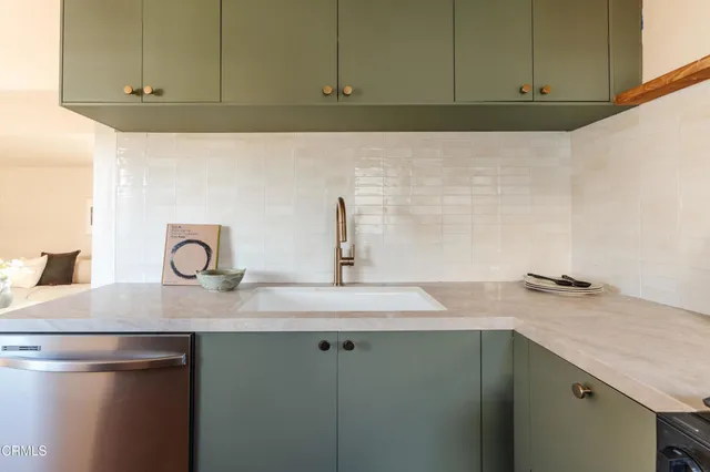 $649,000 | 2612 Marathon Street, Unit 1/2, Los Angeles, CA 90026