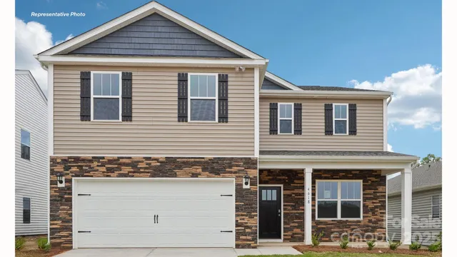 $425,000 | 3727 Coleman Drive, Charlotte, NC 28215