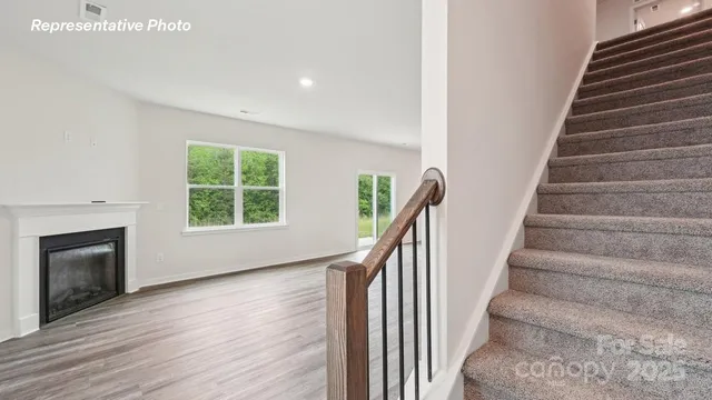 $425,000 | 3727 Coleman Drive, Charlotte, NC 28215