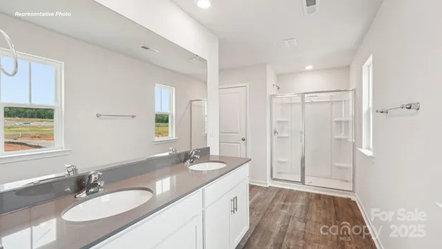 $425,000 | 3727 Coleman Drive, Charlotte, NC 28215