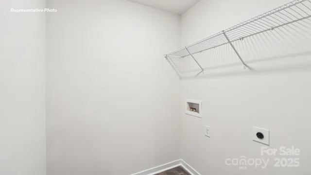 $425,000 | 3727 Coleman Drive, Charlotte, NC 28215