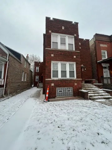$1,600 | 7111 South Emerald Avenue, Unit 2, Chicago, IL 60621