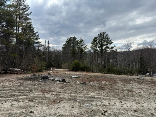 $285,000 | 390 Highway 118, Canaan, NH 03741