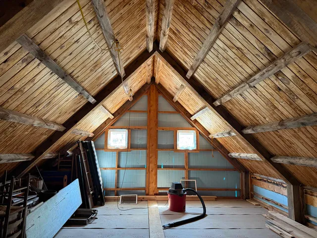 $285,000 | 390 Highway 118, Canaan, NH 03741