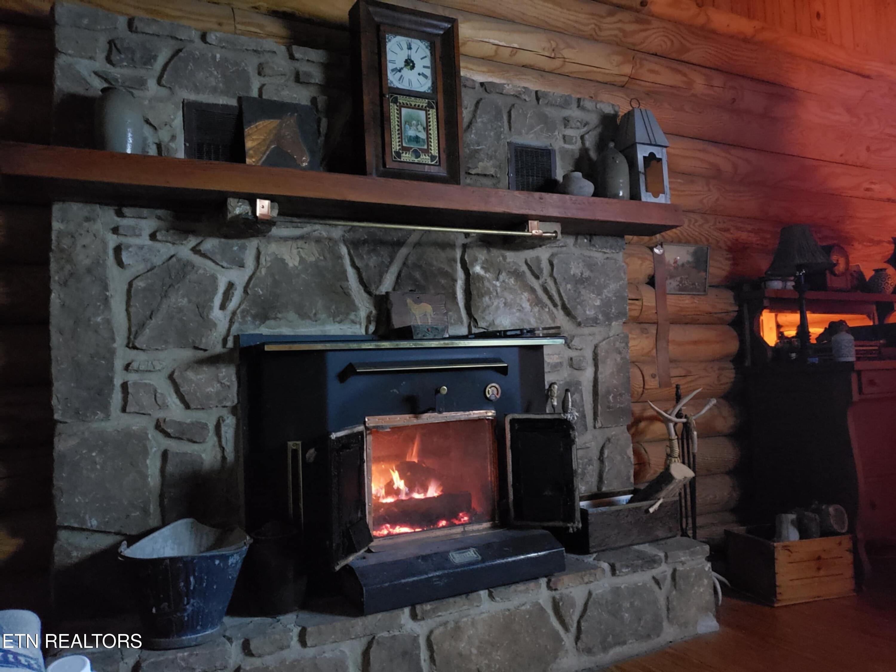 2143 Everett Road Knoxville, TN 37932 - Photo 21 of 44 Cabin