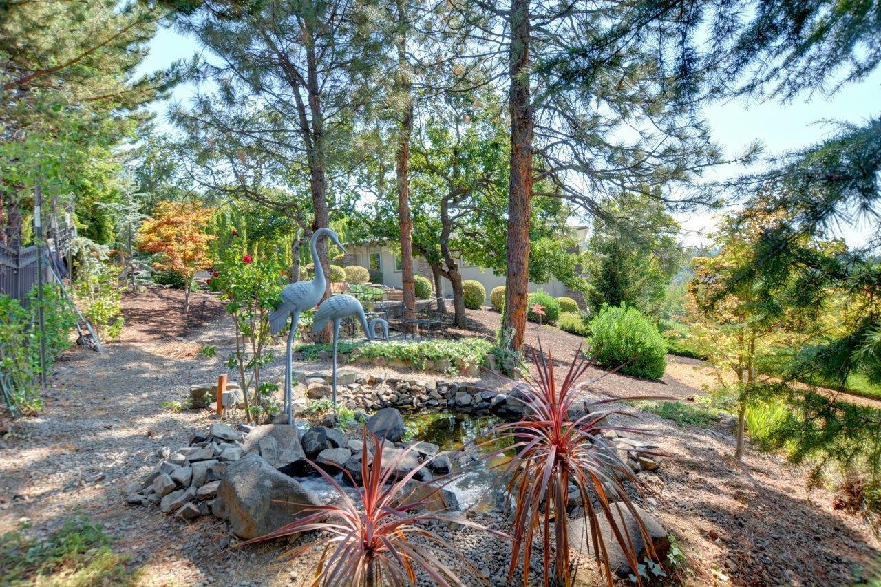 3894 Hillcrest Road Medford, OR 97504 - Photo 37 of 43 DSC_9088_89_90Natural Custom Settings