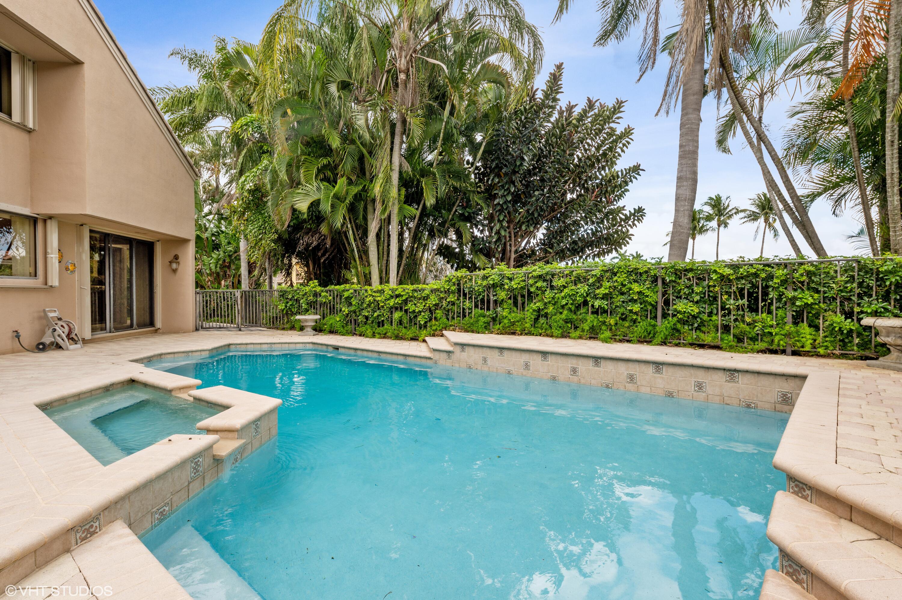 7923 Mandarin Drive Boca Raton, FL 33433 - Photo 29 of 37 Pool