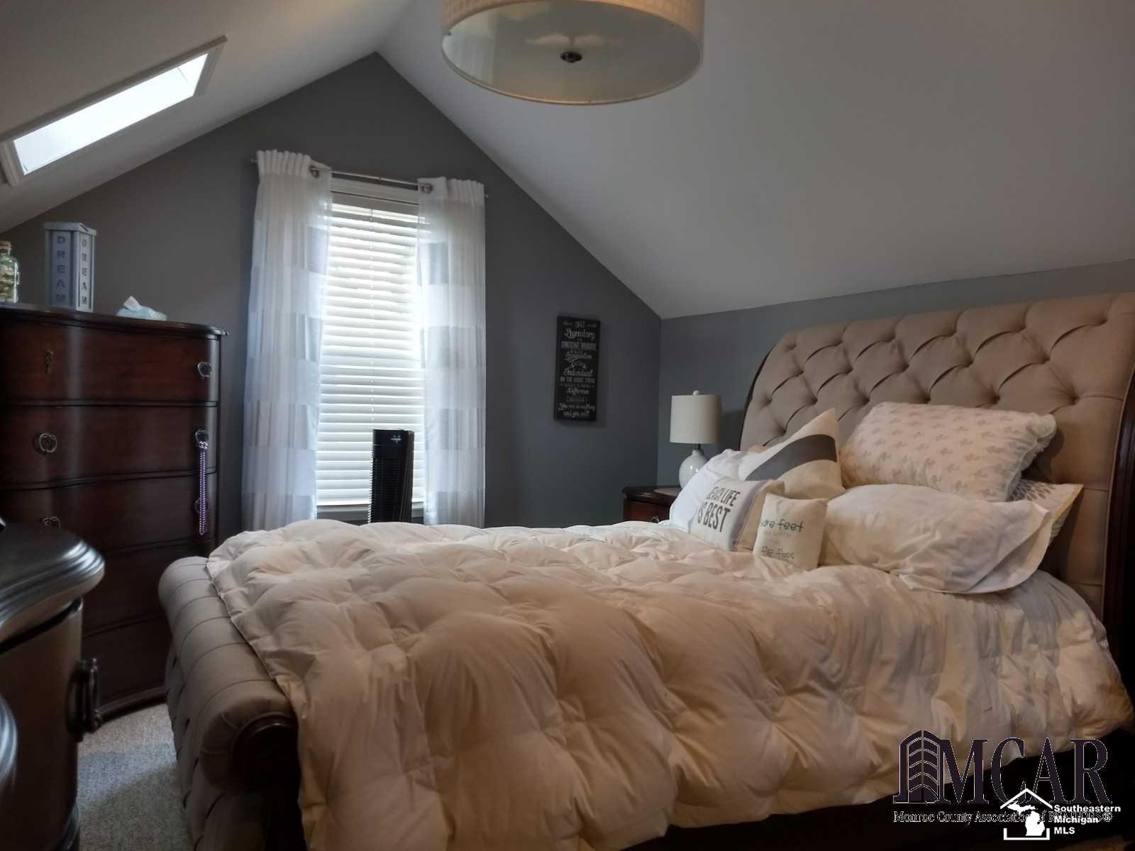 715 Rambow Drive Monroe, MI 48161 - Photo 9 of 21 21443598-8.JPG