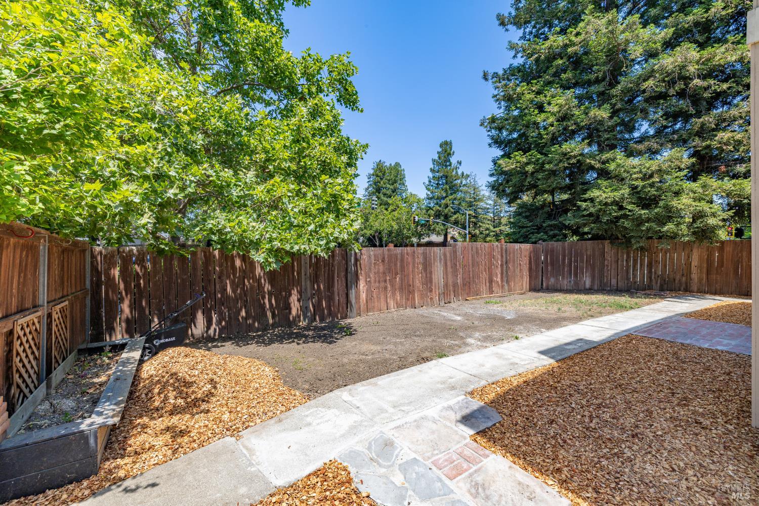 4601 Harbor Lane Rohnert Park, CA 94928 - Photo 11 of 38