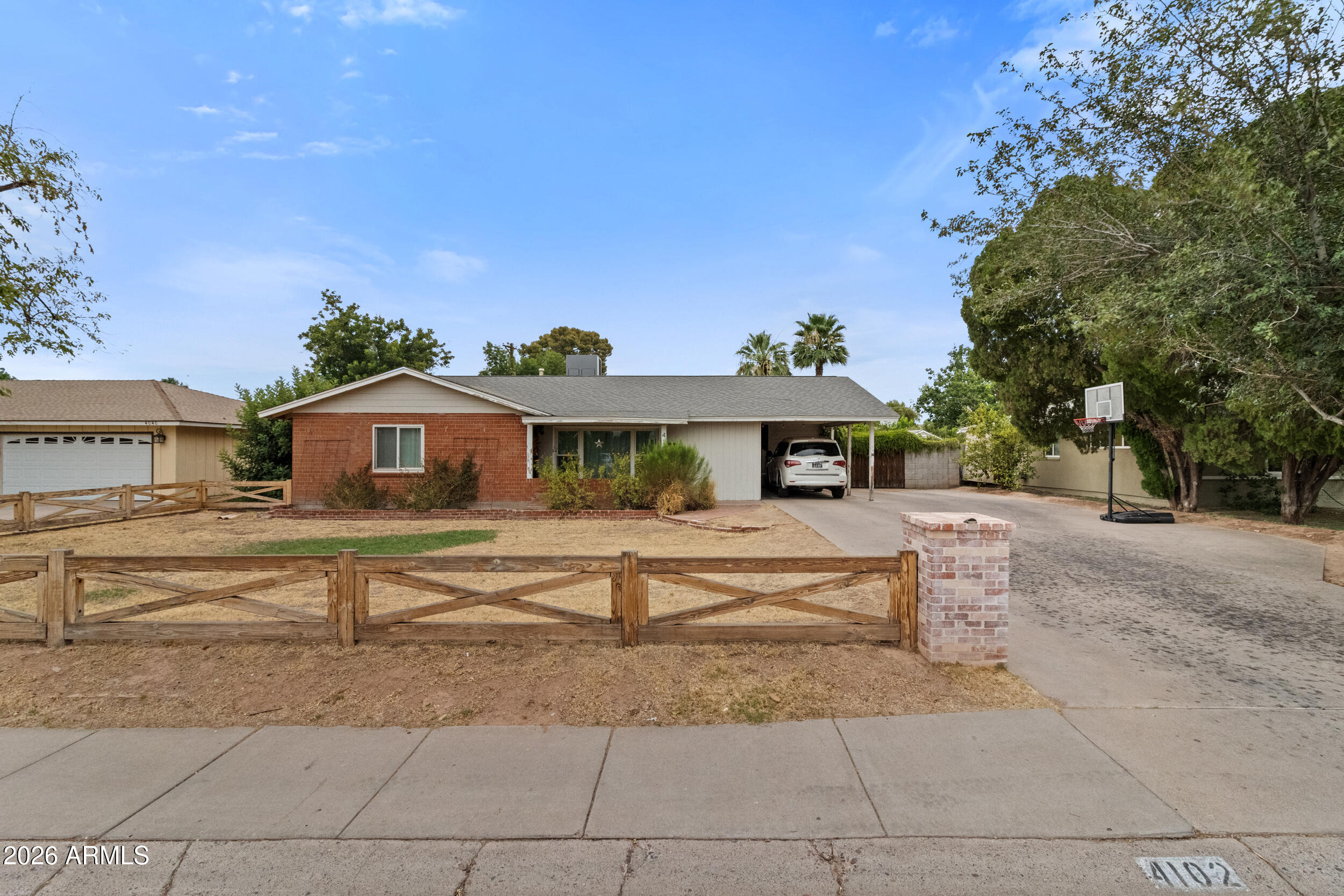 4102 East Osborn Road, Unit 588 Phoenix, AZ 85018 - Photo 2 of 9 Front