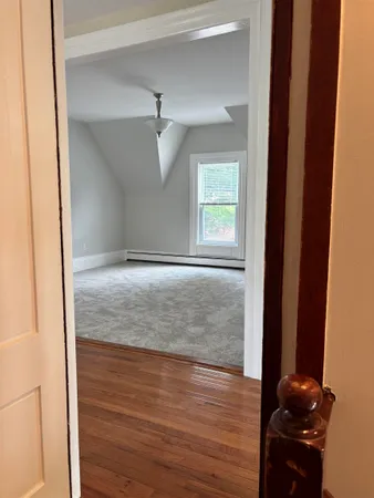 $2,300 | 92 Ashland Street, Unit 2, Manchester, NH 03104