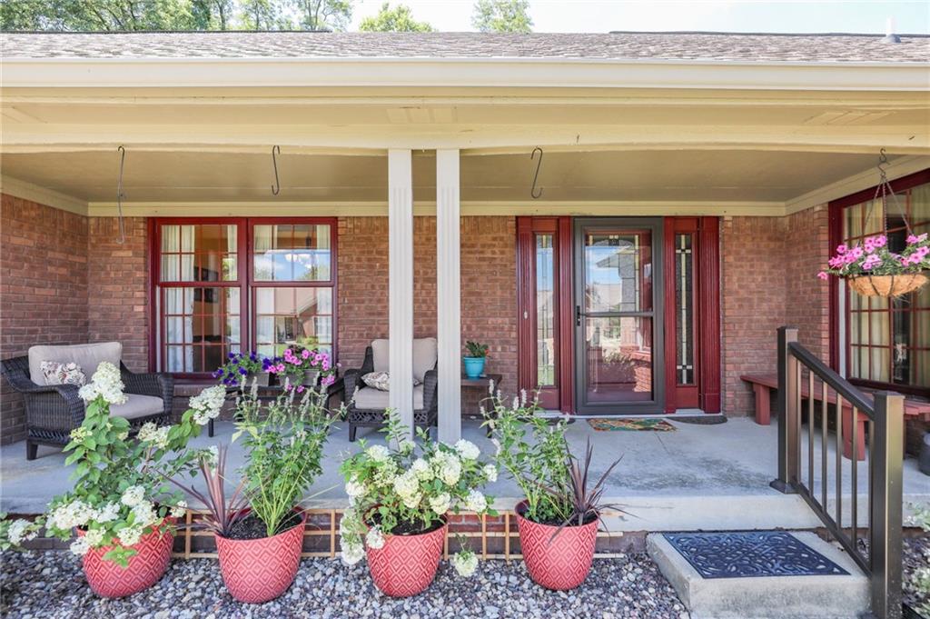 8226 Forward Pass Road Indianapolis, IN 46217 - Photo 2 of 53 Gallery Image 2