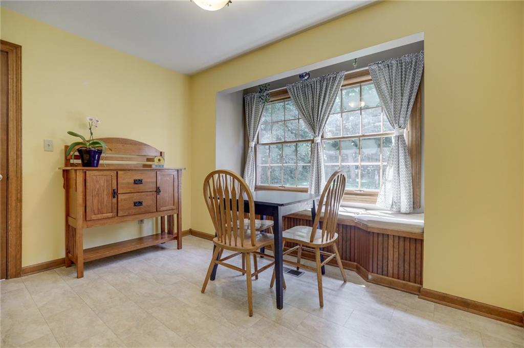 8226 Forward Pass Road Indianapolis, IN 46217 - Photo 15 of 53 Gallery Image 15