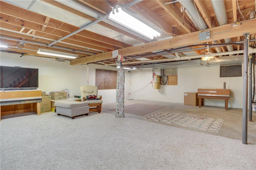 8226 Forward Pass Road Indianapolis, IN 46217 - Photo 37 of 53 Gallery Image 37