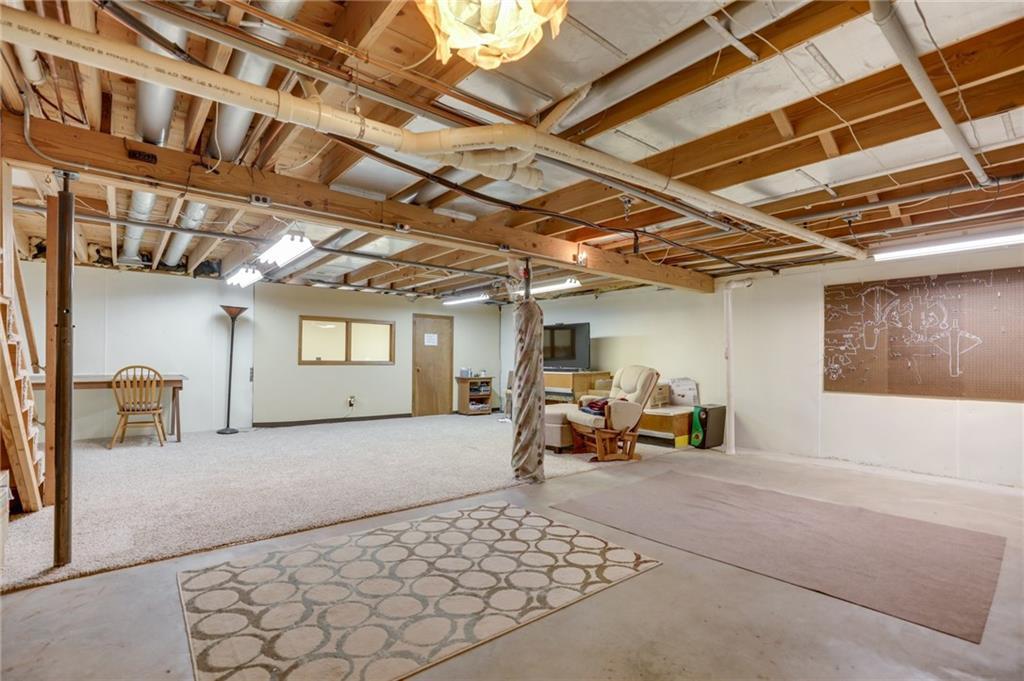 8226 Forward Pass Road Indianapolis, IN 46217 - Photo 41 of 53 Gallery Image 41