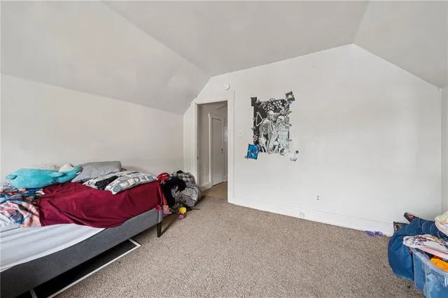 $129,500 | 425 Agatha Street, Pitcairn, PA 15140