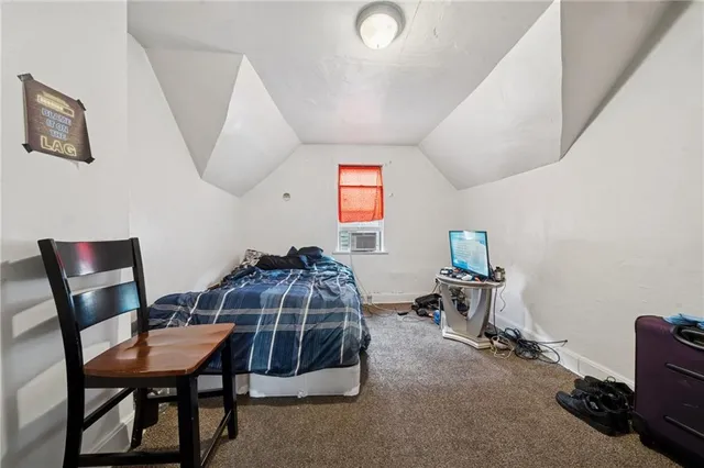 $129,500 | 425 Agatha Street, Pitcairn, PA 15140