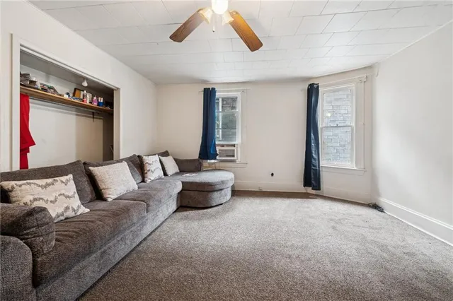 $129,500 | 425 Agatha Street, Pitcairn, PA 15140