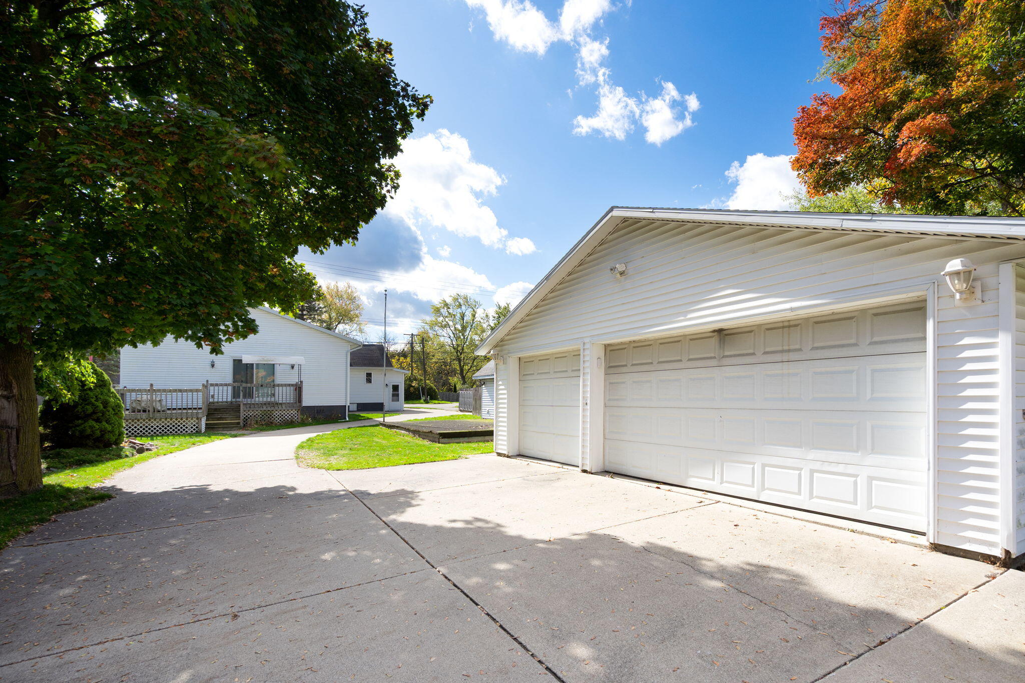 921 East Willoughby Road Lansing, MI 48911 - Photo 26 of 31 7-web-or-mls-921 E. Willoughy-7