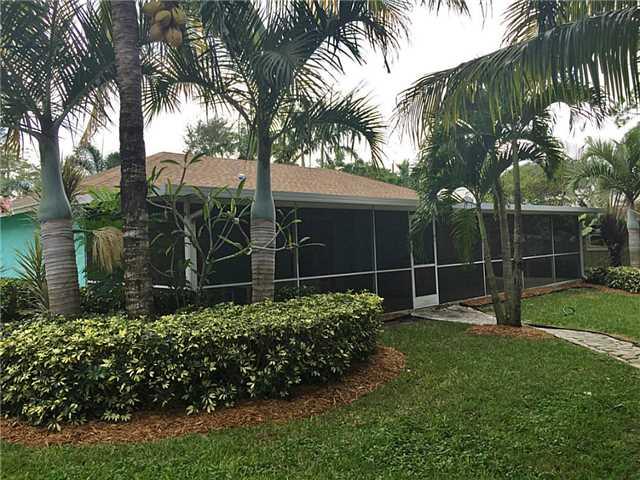 515 Southwest Rustic Circle Stuart, FL 34997 - Photo 5 of 8 Gallery Image 5