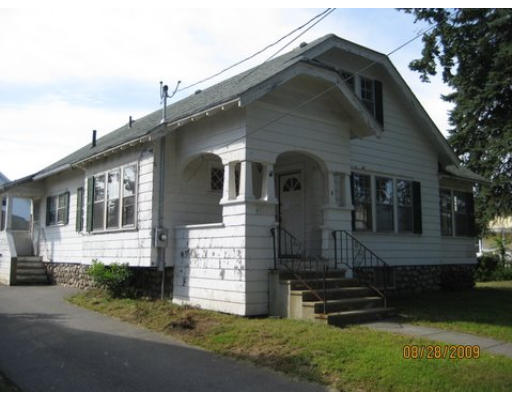 8 Arbutus Road Worcester, MA 01606 - Photo 2 of 16 Gallery Image 2