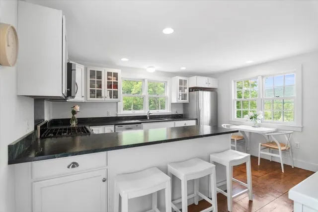 $985,000 | 636 Dexter Road, Shaftsbury, VT 05262